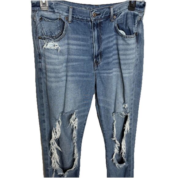 American Eagle Hi-Rise Girlfriend Jeans Destroyed Crop Cotton Denim Blue Size 12 - Picture 2 of 7